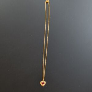 Elegant Gold Necklace with Heart Pendant